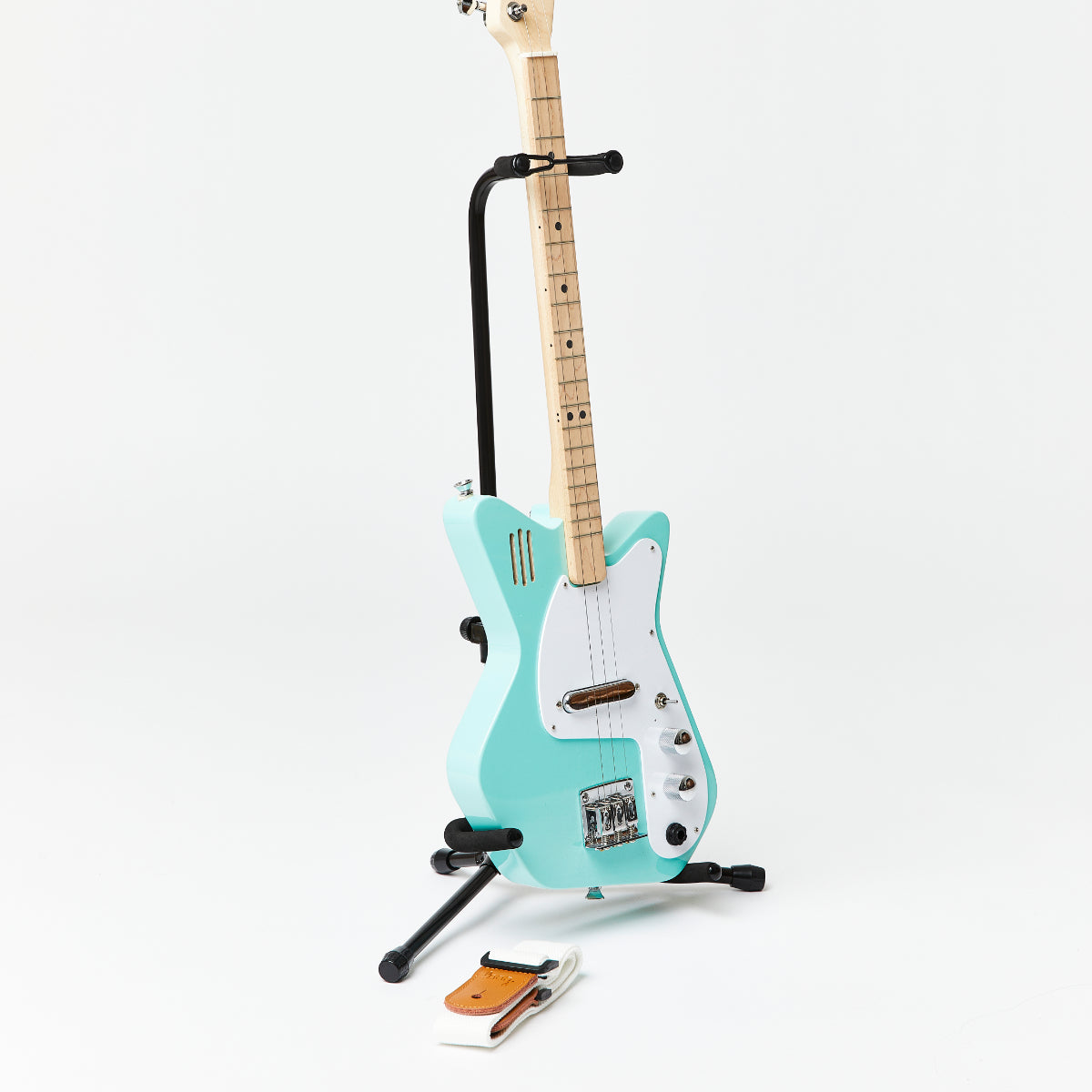 green-guitar-strap-stand